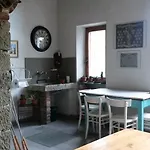 Cheti *